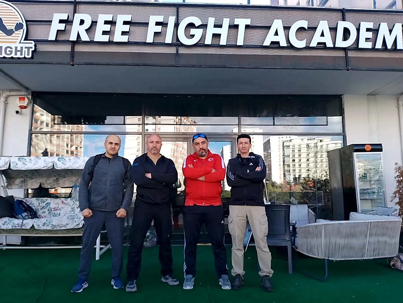 UZMAN KRAVMAGA EĞİTMENLERİ